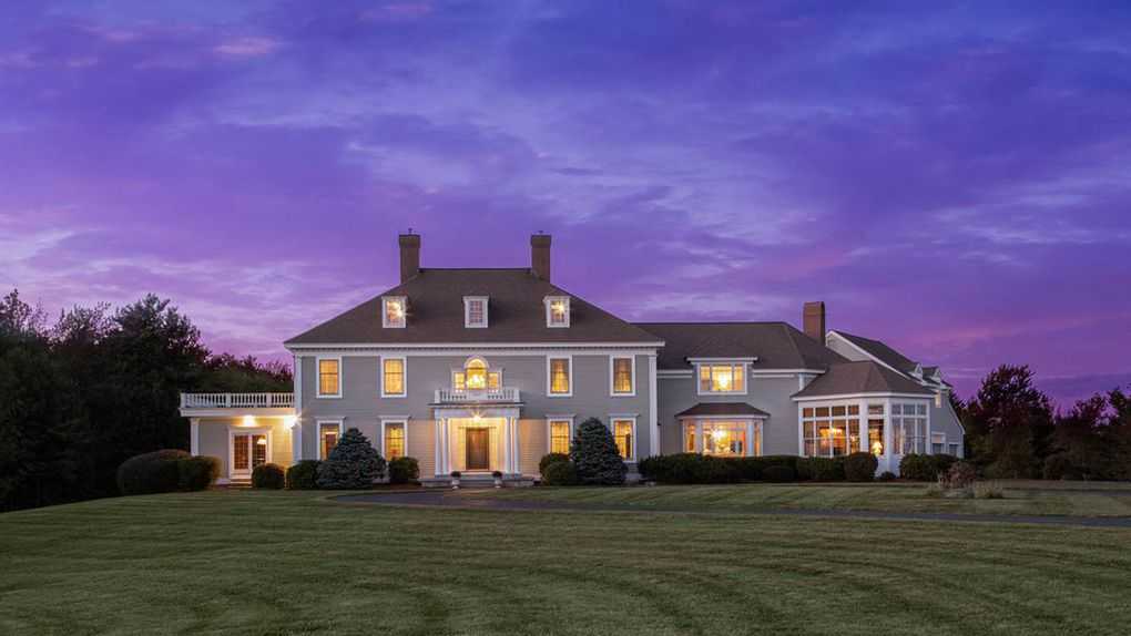 Mansion Monday An elegant country estate in Lyndeborough