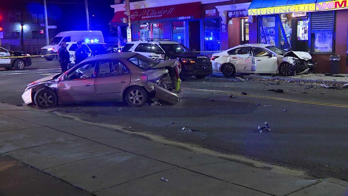 Authorities: Police chase leads to wild crash, foot pursuit in Lynn