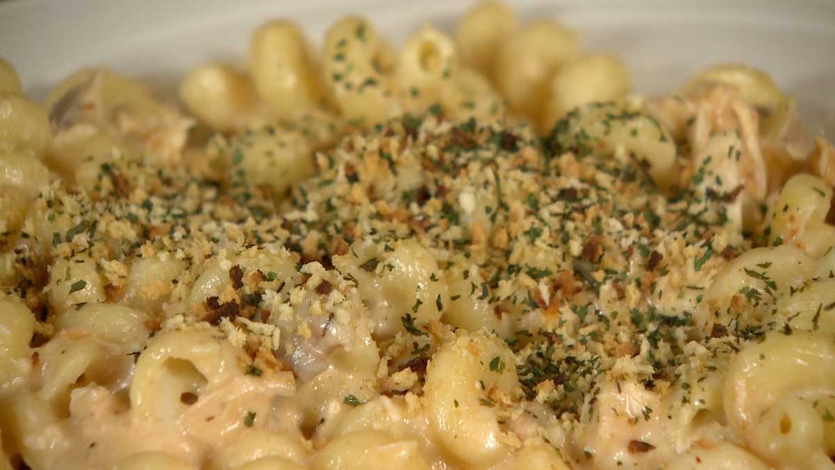 MAC AND CHEESE FESTIVAL April 23 in Pittsburgh's Strip District