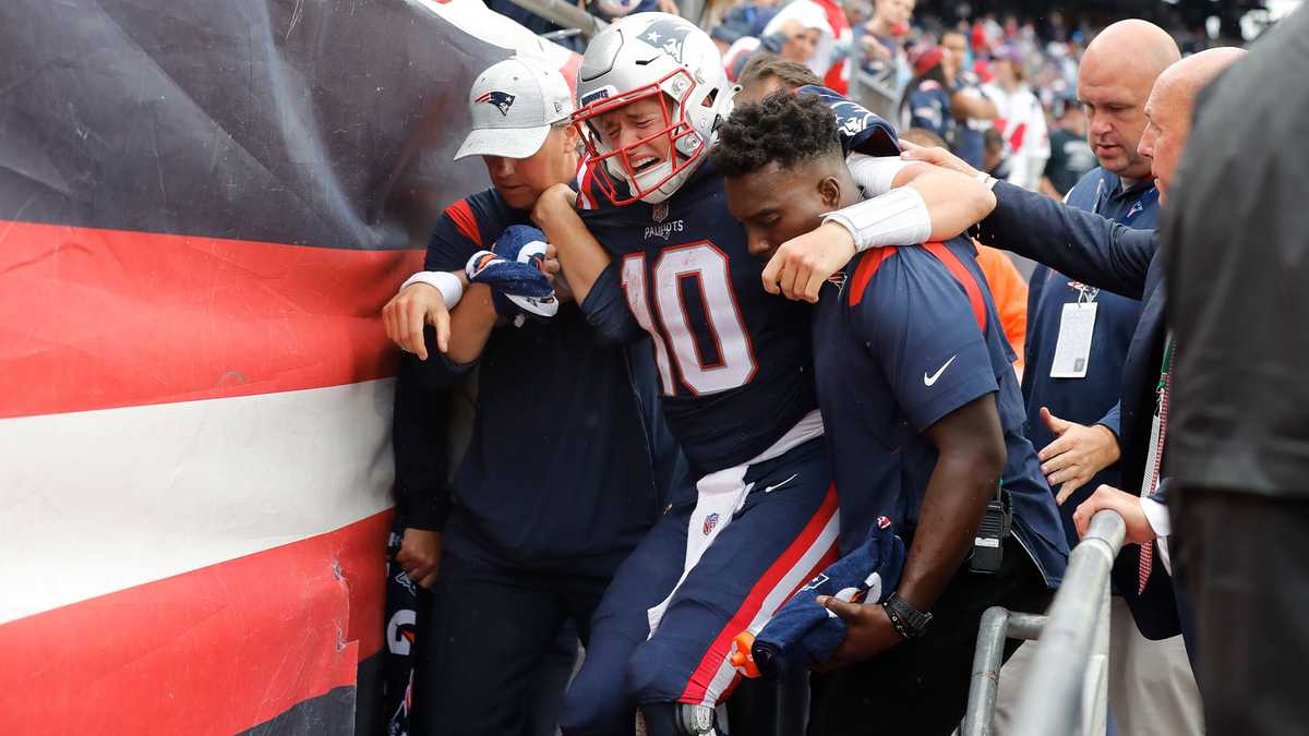 Mac Jones addresses the video that caught him yelling on the sideline