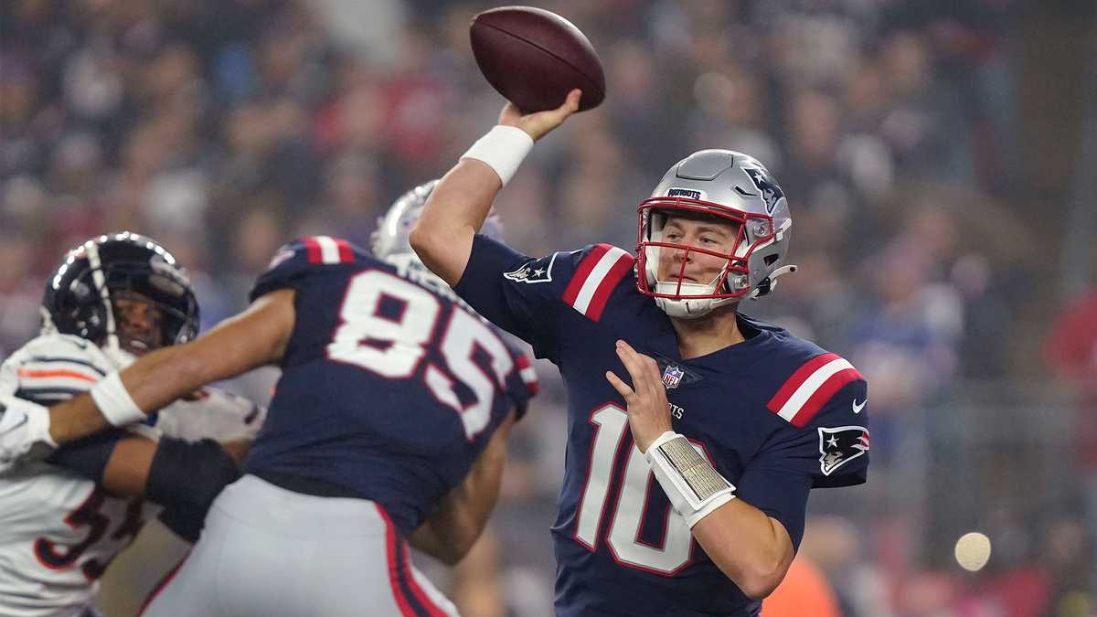 MNF: Bears vs Patriots: Preview & Picks 10/24/2022