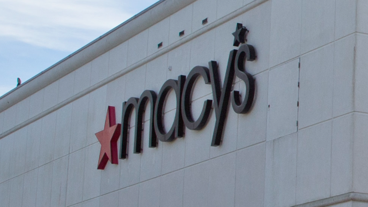 Macy’s in Sanford closing, clearance sale set to begin soon