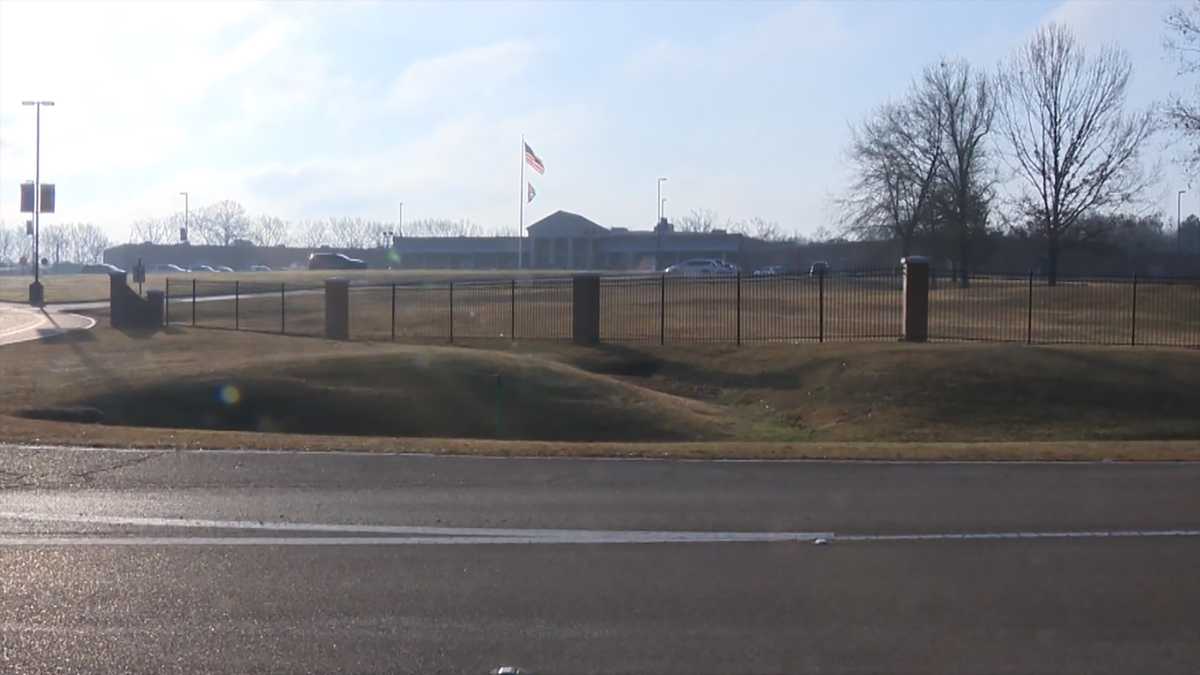 Madison Station Elementary closed after receiving another bomb threat