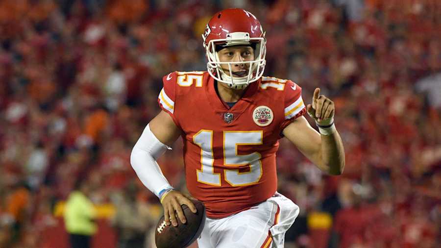Sunday games carry big possibilities for Chiefs, playoffs