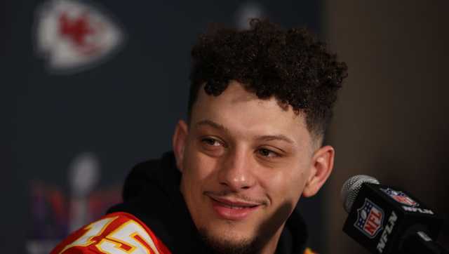 Here's what Patrick Mahomes said when asked about Caitlin Clark - Vimarsana News