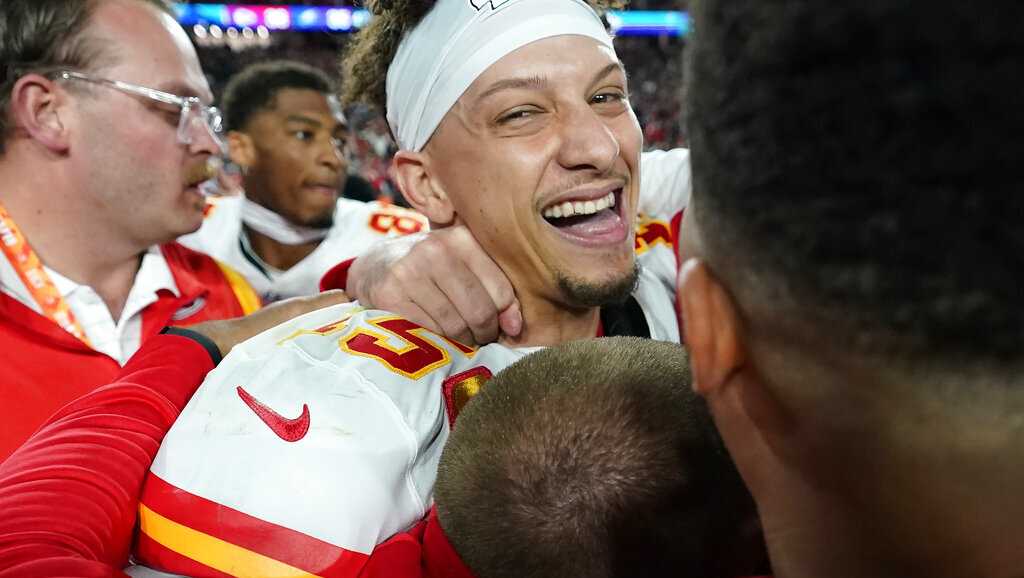 Patrick Mahomes' father 'proud' he'll get to see his son make NFL