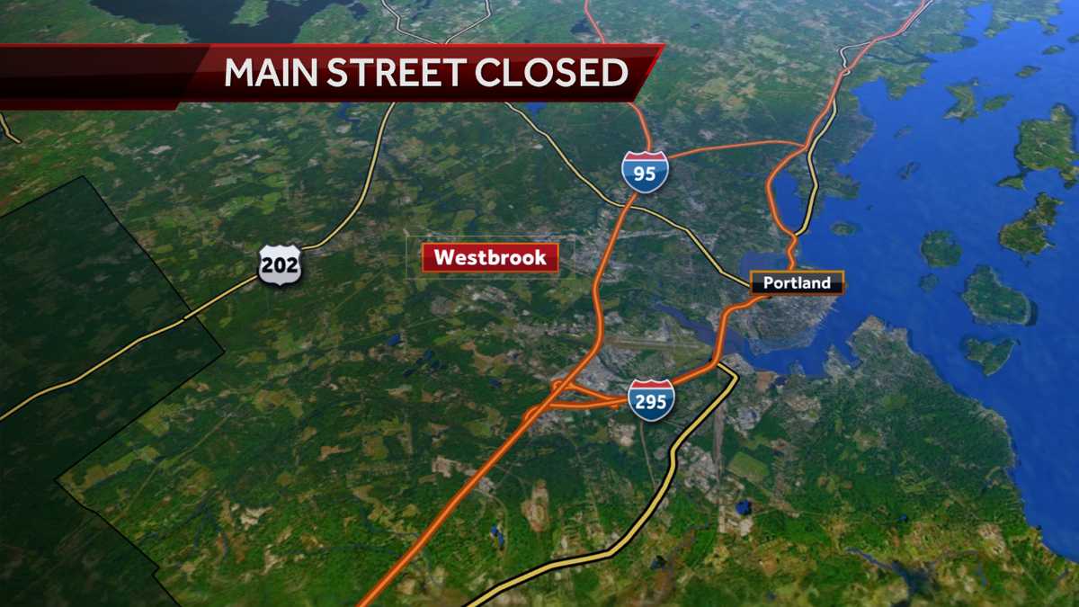 Crash closes Main Street in Westbrook