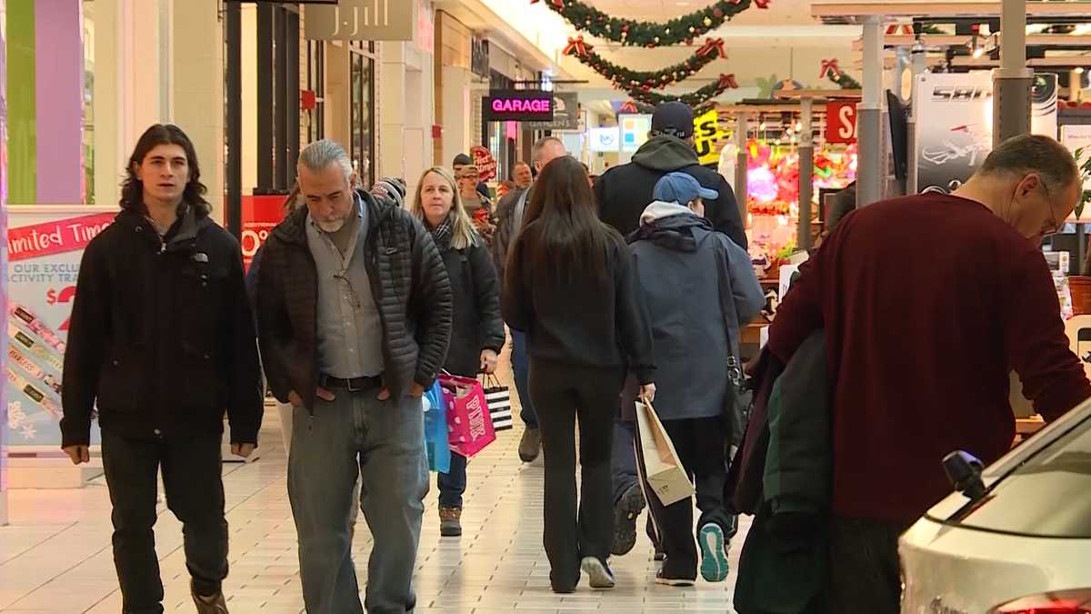 Maine Mall shortens hours, makes other changes in response ...