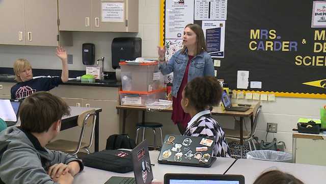 Amid staffing shortages for schools, UNO expects largest graduating class of teachers in years - Vimarsana News