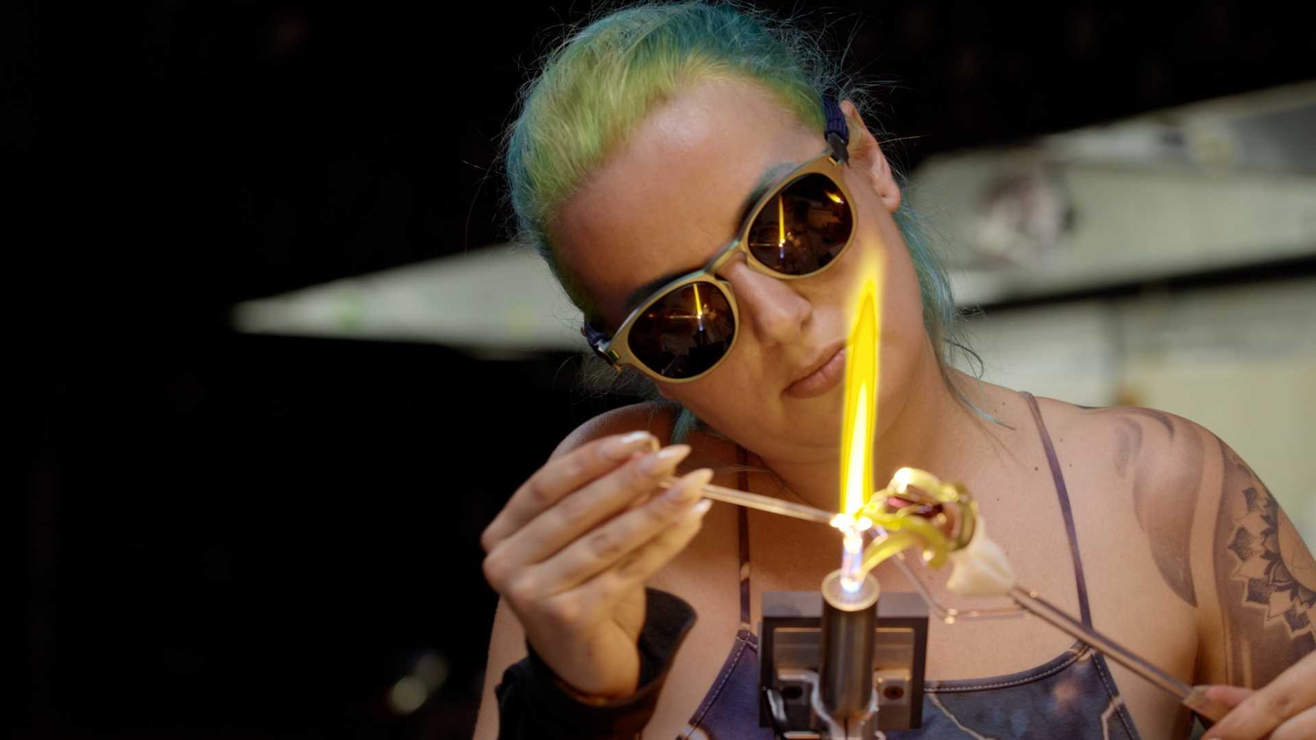 Things heat up in this episode of 'Maker Nation Challenge' featuring glass blowers - Vimarsana News