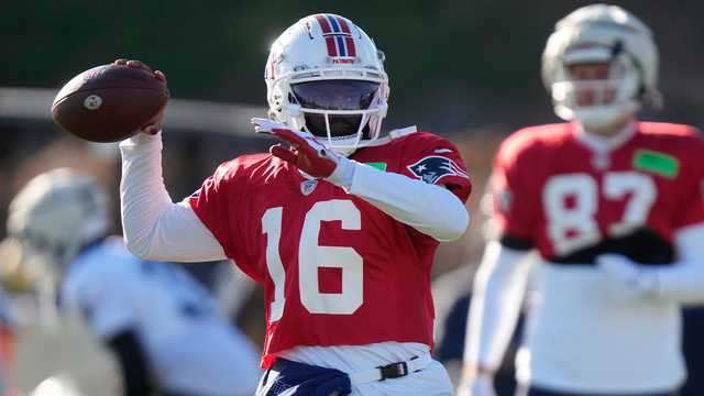 Patriots QB Cunningham signs with AFC rival Baltimore Ravens - Vimarsana News