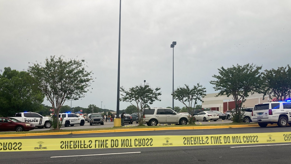 Teen killed in fatal shooting at Alabama mall identified