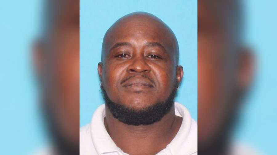 Man killed in Ocala shooting, suspect at large, authorities say