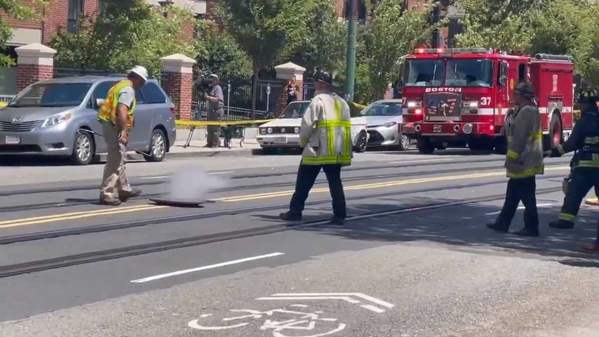 Boston Firefighters Take Down Jersey Street Fire In Intense Heat