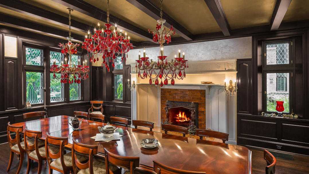 Photos Minnewoc Mansion in Oconomowoc take a look inside!