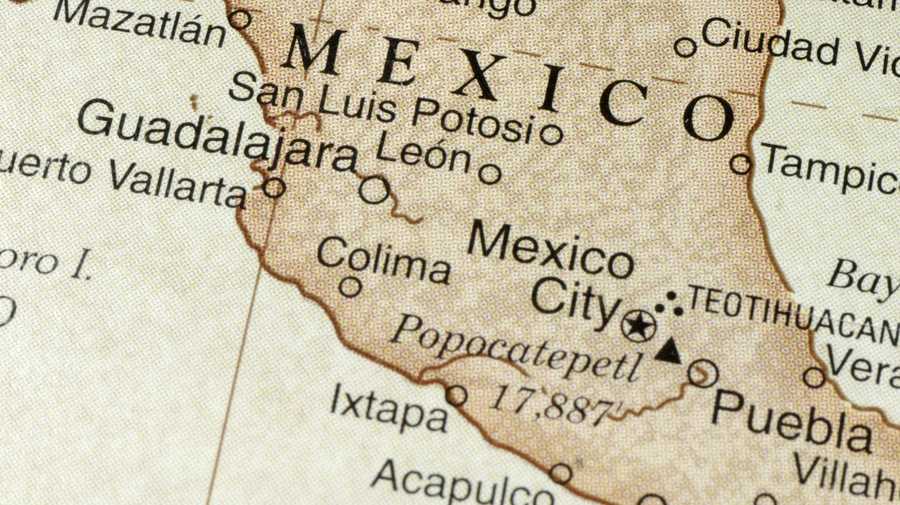 Aquila is located in southwest Michoacan and is about 67 miles south of Colima.