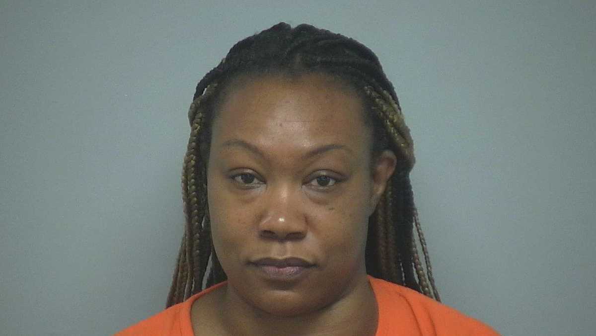 SC: Woman charged with fraud after claiming SNAP benefits