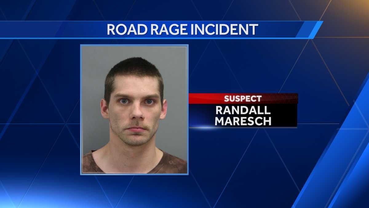 Road rage incident ends in grocery store parking lot