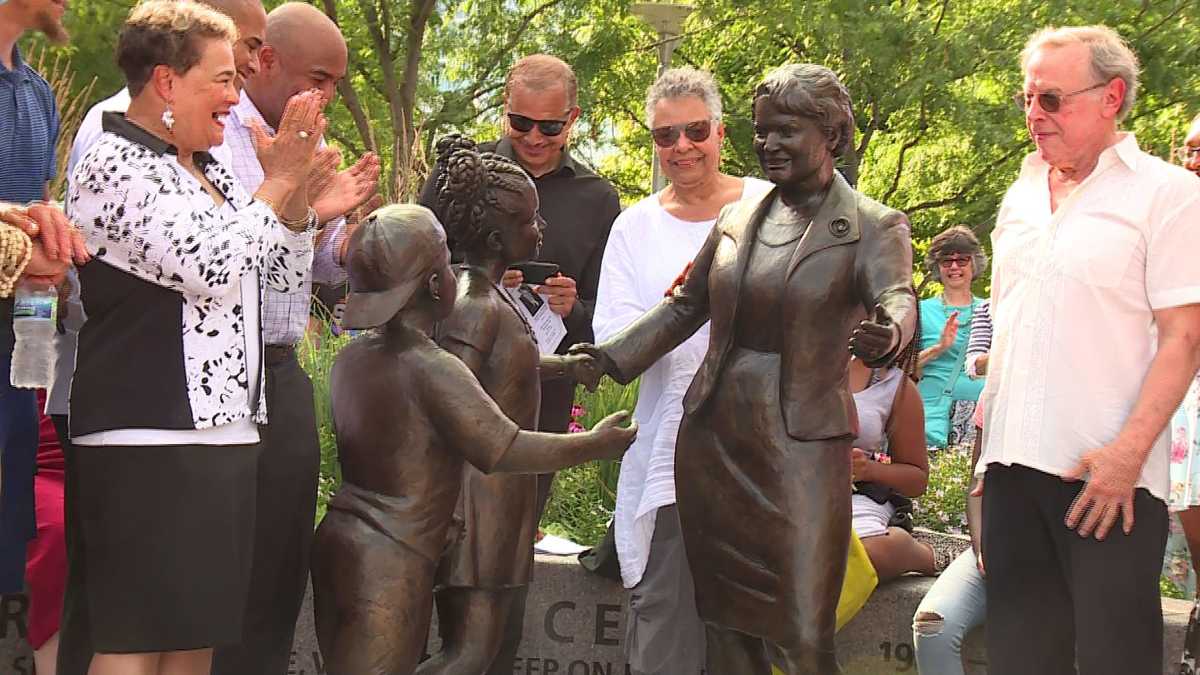 City of Cincinnati unveils statue of Marian Spencer