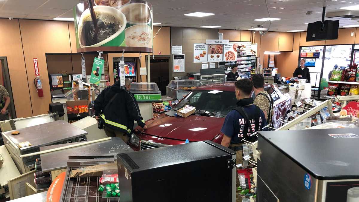 Two injured after car crashes into Marina 7-Eleven