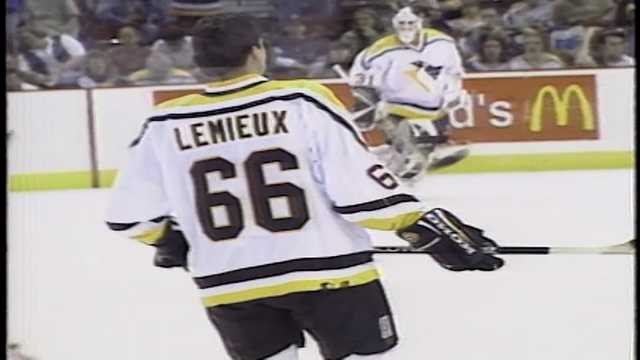Lemieux returns to the ice tonight