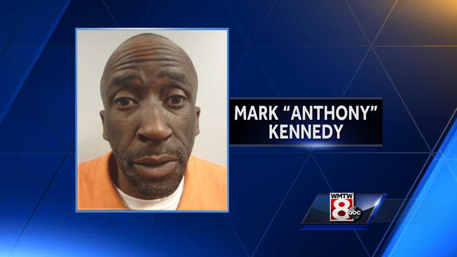 Man accused in early morning armed robbery in Winslow