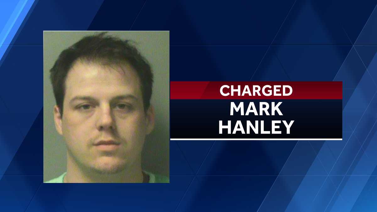 Police: Des Moines man admits to liking young girls 