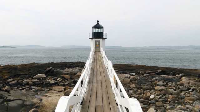 'Forrest Gump' lighthouse goes dark: Maine icon hit by lightning - Vimarsana News