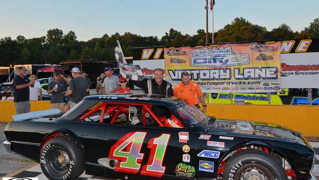 South Carolina: Funeral arrangements car racing legend Marty Ward - Vimarsana News