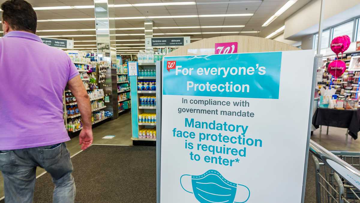 CDC tells stores not to argue with antimaskers despite more than 30