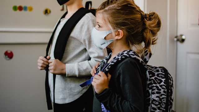 KCMO Mayor Quinton Lucas to introduce new mask order for students - Vimarsana News