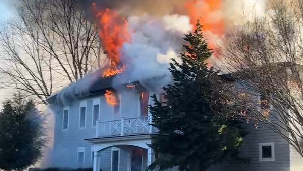 Firefighters use Merrimack river water to battle morning house fire - Vimarsana News