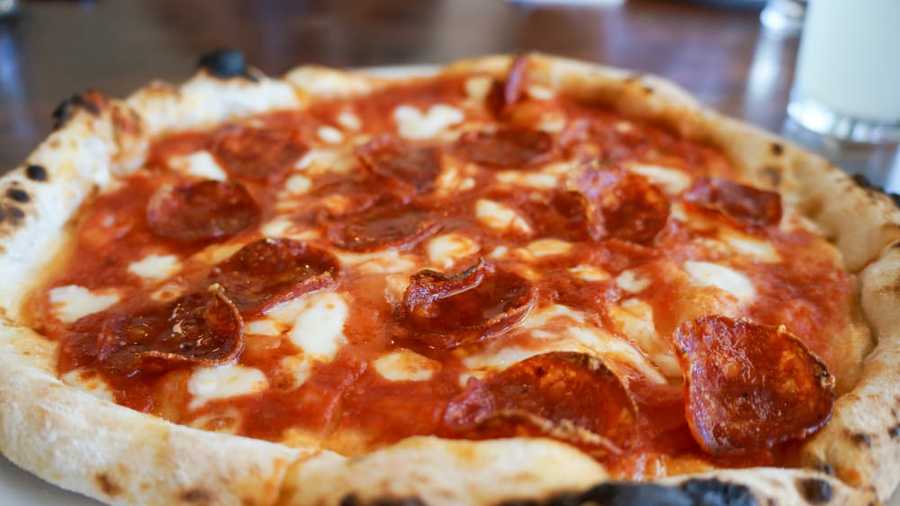 Yelp 3 Spot 5 best pizza spots in Sacramento