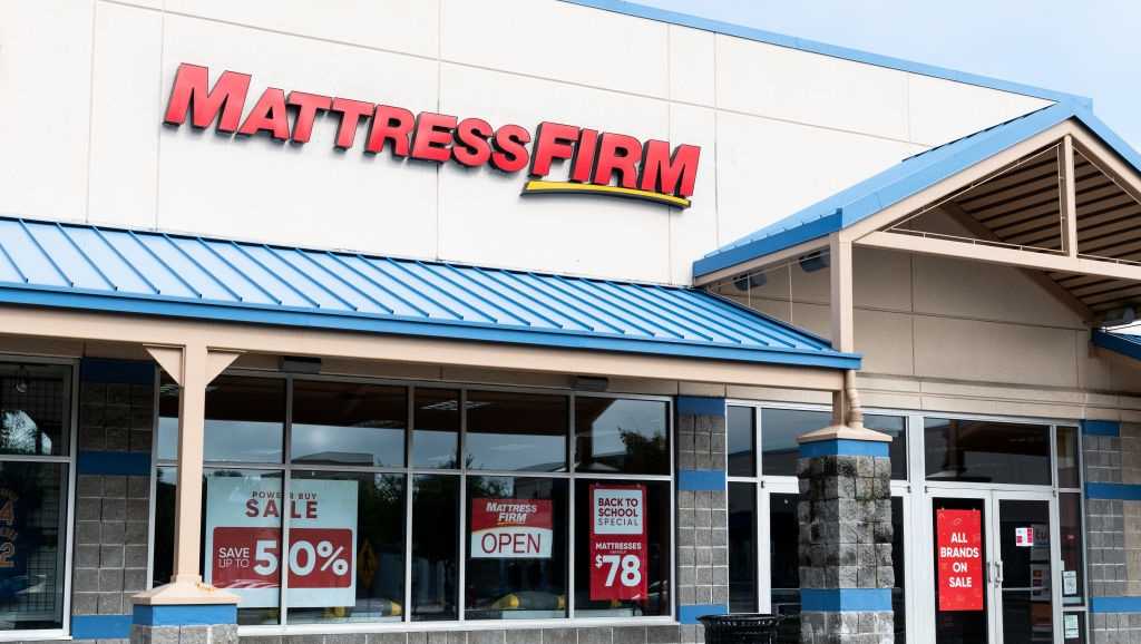 mattress firm store closures