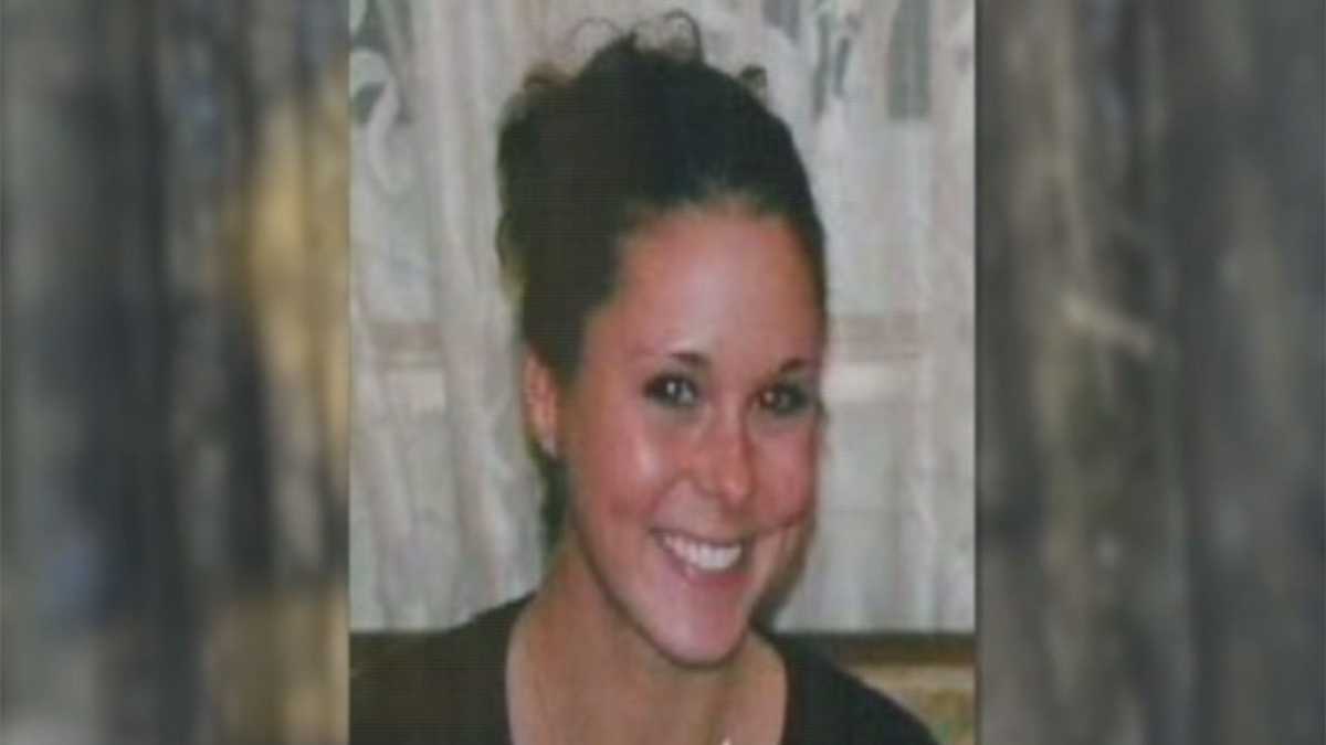 Investigators 'actively utilizing' new technology in Maura Murray case
