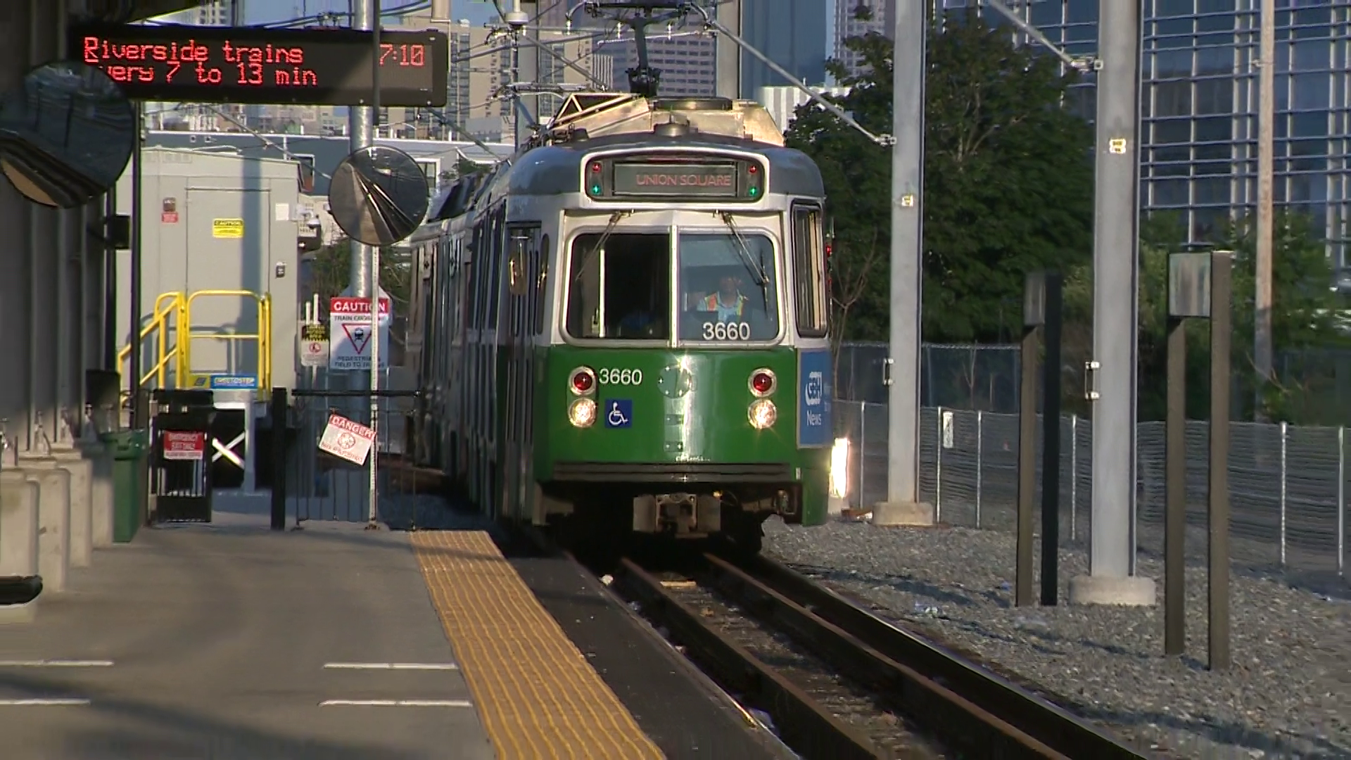 Part Of MBTA Green Line To Close For 25 Days During Bridge Work   Mbta Green Line Union Square 64f0910a7ce01 