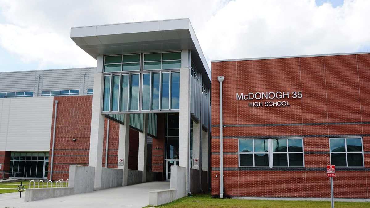 McDonogh 35 Senior High School celebrates 105th anniversary