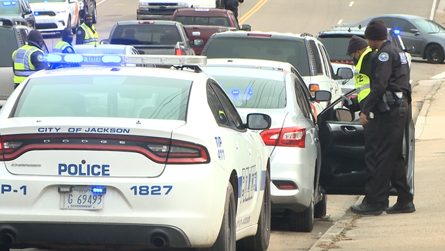 JPD checkpoints aim to lower crime in hotspots - Vimarsana News