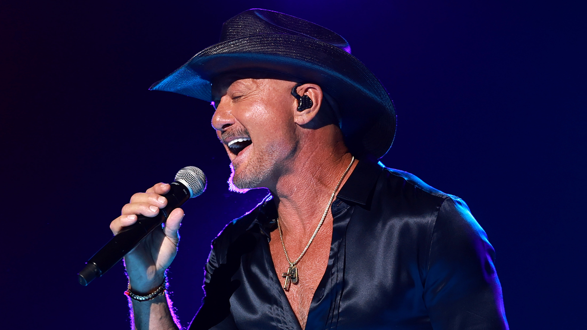Country star Tim McGraw coming to Star Lake