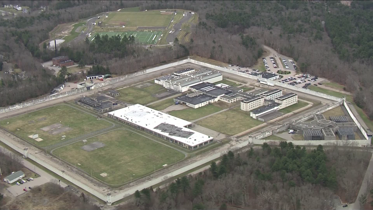 Massachusetts Announces Plan To Stop Housing Inmates At Maximum Security Prison Mci Cedar 