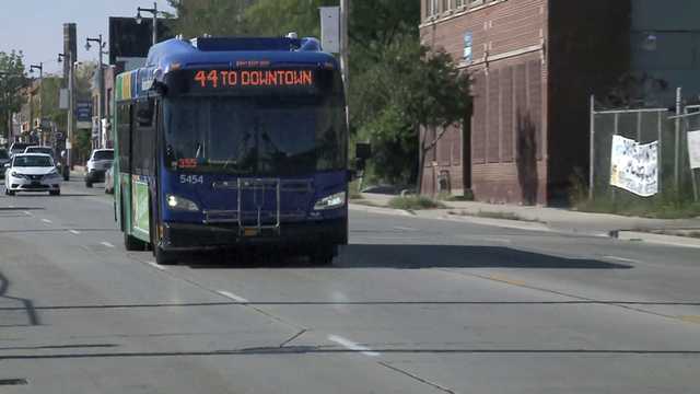 Masks no longer required on Milwaukee County buses - Vimarsana News
