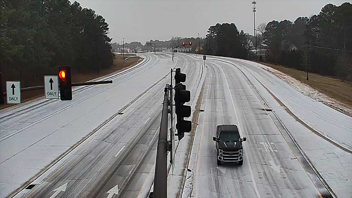 Ice arrives in Mississippi's northern counties; MDOT urges caution