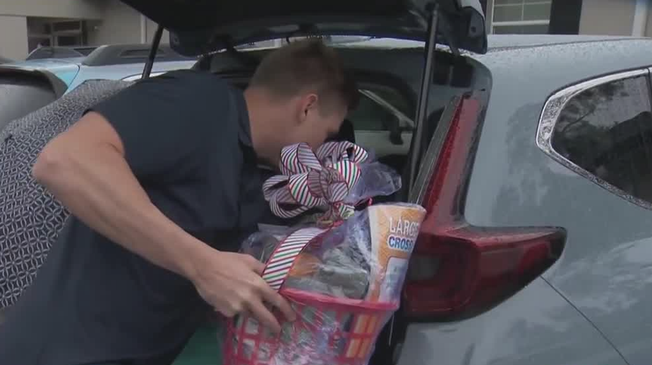 Meals on Wheels delivers gift bags to Seminole Co. seniors