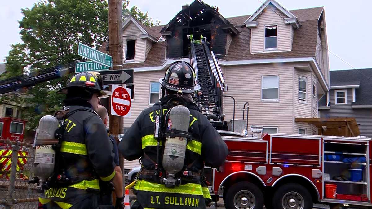 2 taken to hospital after fire breaks out in Medford home