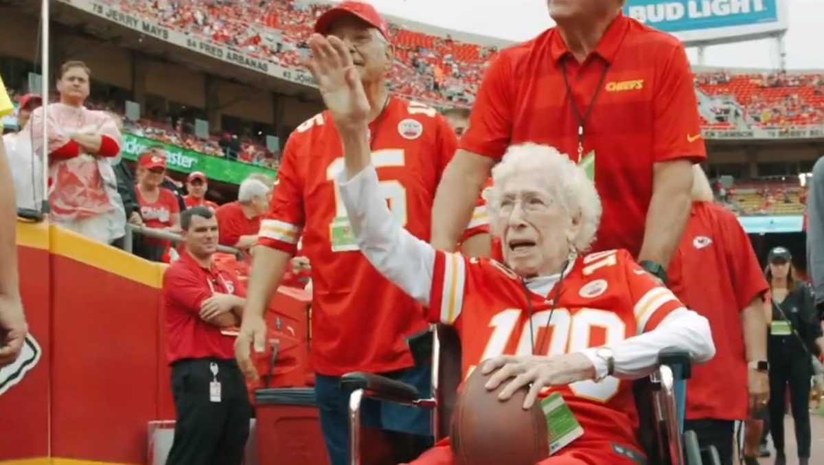 WATCH: 100-year-old Chiefs fan visits Arrowhead Stadium for first time