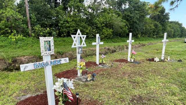 Palm Beach County leaders restore Slosberg memorial site - Vimarsana News