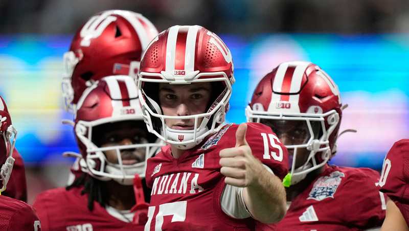 Indiana blows past Oregon in Fiesta Bowl