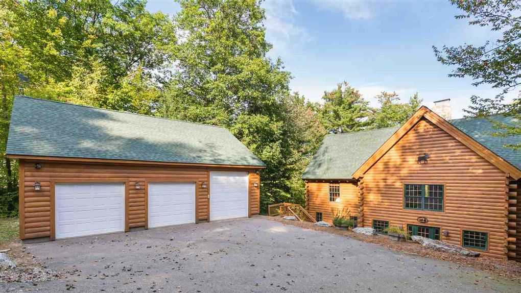 Mansion Monday A beautiful log home on Lake Winnisquam in Meredith