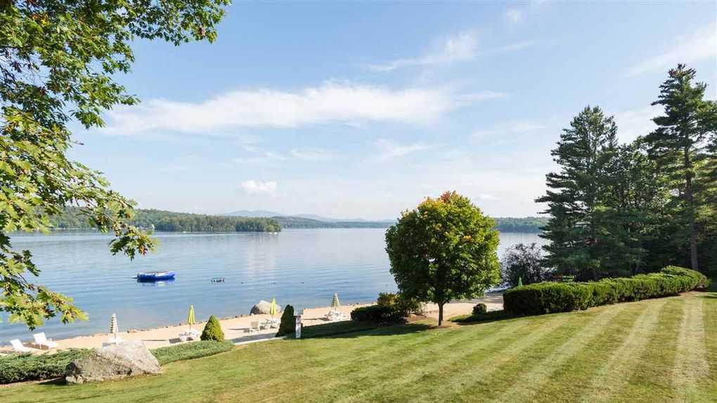 Mansion Monday A beautiful log home on Lake Winnisquam in Meredith