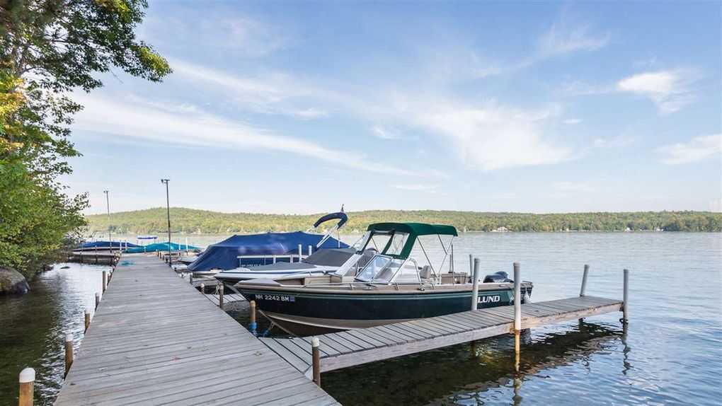 Mansion Monday A beautiful log home on Lake Winnisquam in Meredith
